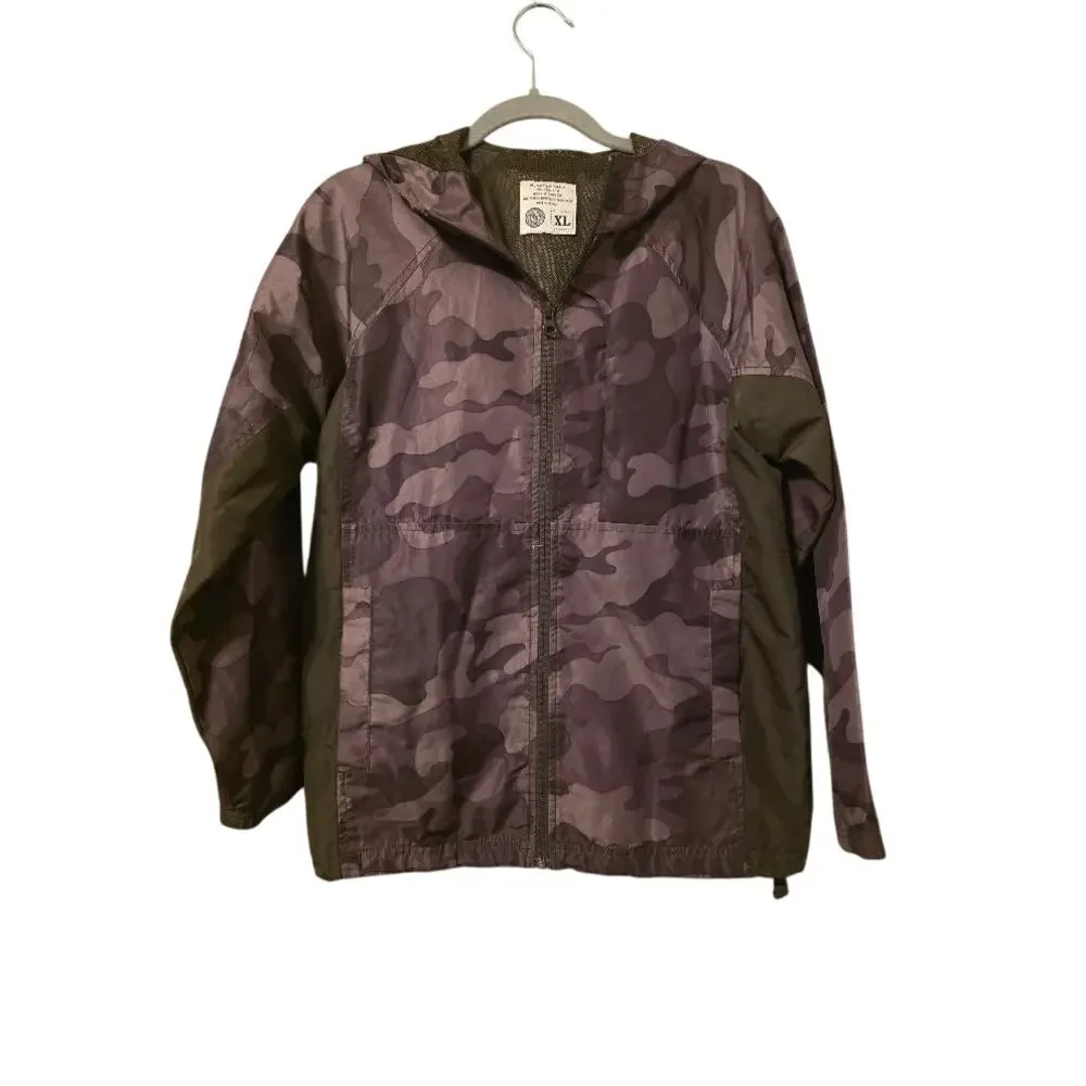 Old Navy Boys XL Green Camo Hooded Windbreaker Jacket Y2K Fall 2007